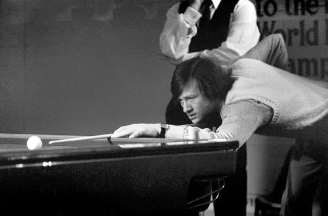 邮报：纽卡寻找前锋受挫，若无符合预期的报价不会放走伊萨克